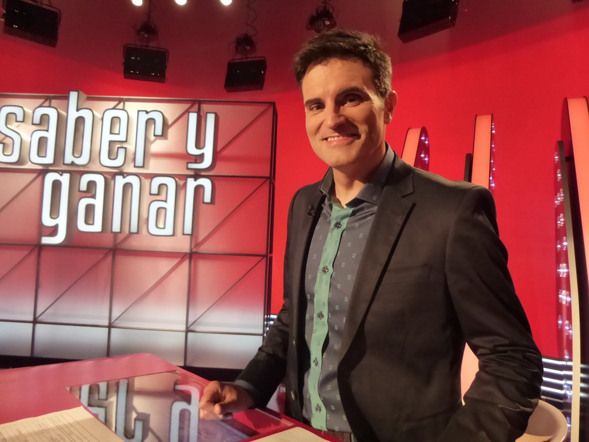 DiPregocentral's tweet photo. @LuisLarrodera en #saberyganar ropa de @DiPregocentral en @LaMaquinistaBcn @CCsplau @CCParquesur @ccespaigirones https://t.co/8DE8tz6TMo