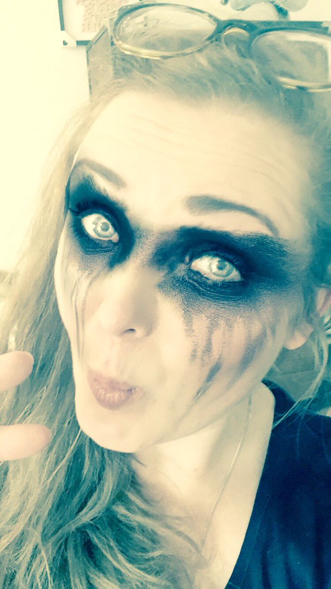 Julia_Rayleigh's tweet photo. @keljayy @Snapchat DUDE!! Fastest campaign success EVER π #lexafilter https://t.co/rHcwFdr9pc