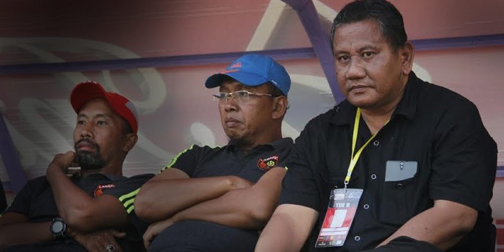 Bolanet's tweet photo. https://t.co/J66FC9Q85E - Wasit ISC Disebut Seperti Badut https://t.co/mHqHmLhPKR