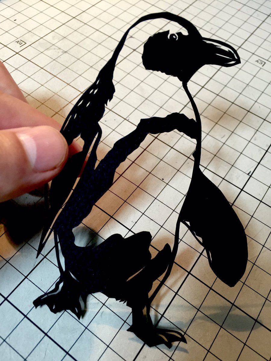 切り絵作家 草太 今日の切り絵 フンボルトペンギン フリーハンド切り絵 ペンギン フリーハンド切り絵