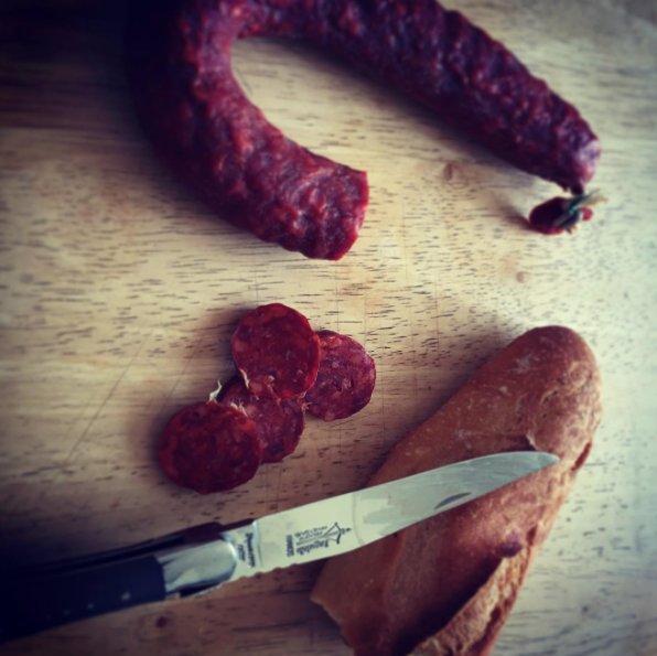 AuthentikBox's tweet image. Comment ça vous n'avez pas vu notre Authentik Box ? 😉 #Food #frenchtech #startup bit.ly/1YYOfXB