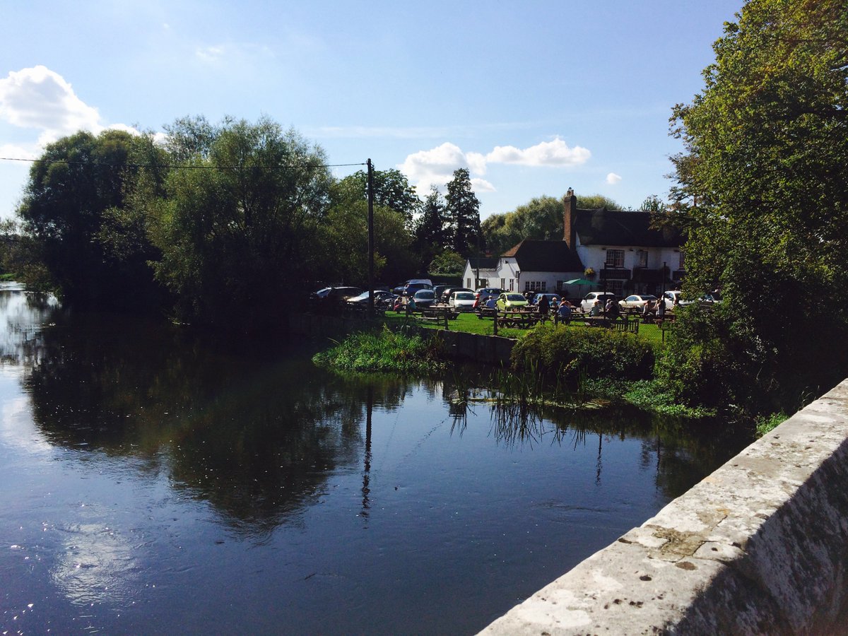 Yeah - nearly there!! #drinksinthesun <a href="/RingwoodTown/">Ringwood</a> <a href="/Wadworth/">Wadworth Brewery</a>