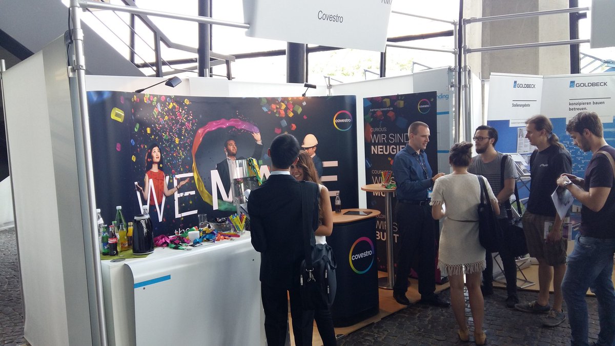Aaaand once again introducing <a href="/CovestroGroup/">Covestro</a> to students, this time at <a href="/ruhrunibochum/">Ruhr-Universität Bochum</a> <a href="/bondingBochum/">bonding Bochum</a> #who'scurious