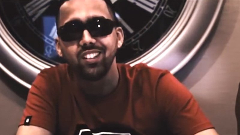 Hiphopde's tweet photo. Baldiges Release? Al-Gear mit Infos zum neuen Album https://t.co/Vj2cXVXkvJ https://t.co/JWW2ybHrtB