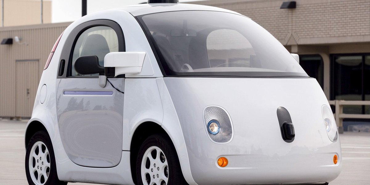 HuffPostTech's tweet photo. Google’s self-driving cars will honk at you if you’re not paying attention https://t.co/eTTaaNL27z https://t.co/3bWrKvAwDQ