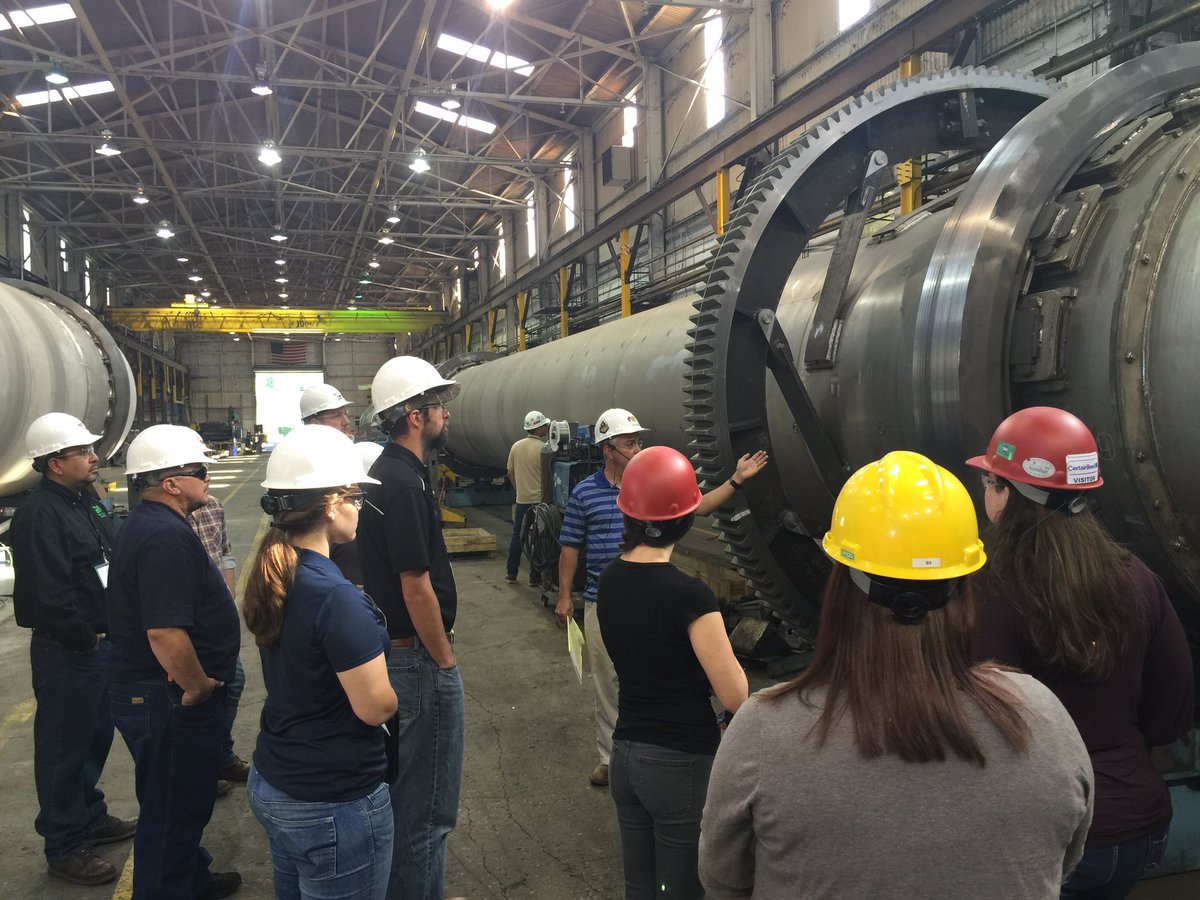 ikdgroup's tweet photo. Big thanks to Louisville Dryer Company for a facility tour. Phenomenal engineering, service &amp; product. #IKDU https://t.co/lzd5sryllR