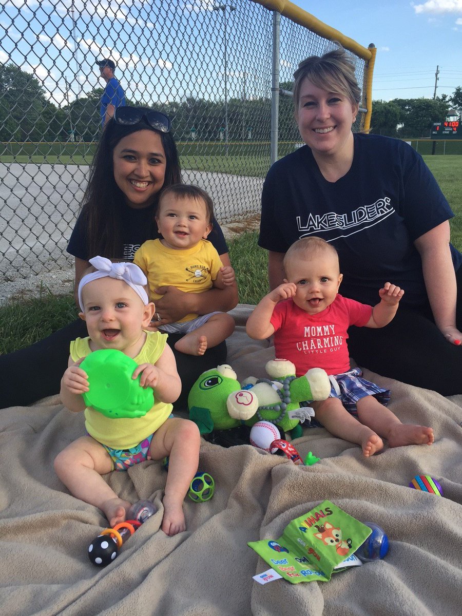 lakesidewealth's tweet photo. Lakesliders improved to 4-3 last night. Best #cheerblock in the league @ValpoParks #coedsoftball #makingmoreoflife https://t.co/VCKTPCjxth