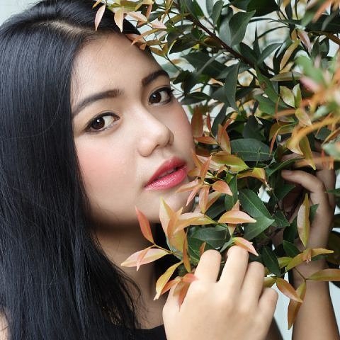 Semdiri aja gembira apa lagi sama kamu awww awww <a href="/eriolott/">ED</a>