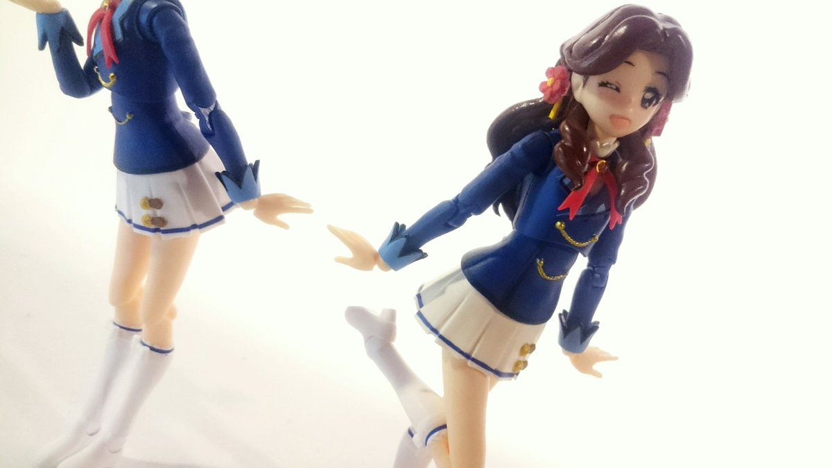 らいと フィギュアーツの星宮いちごを改造して 藤原みやび完成しました アイカツ立体部