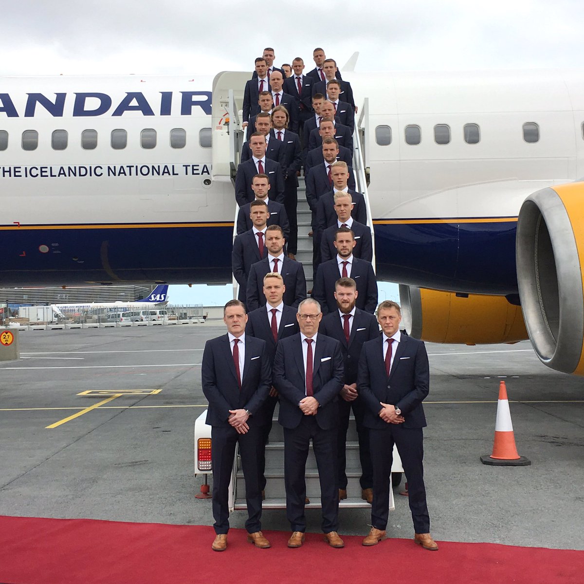footballiceland tweet picture