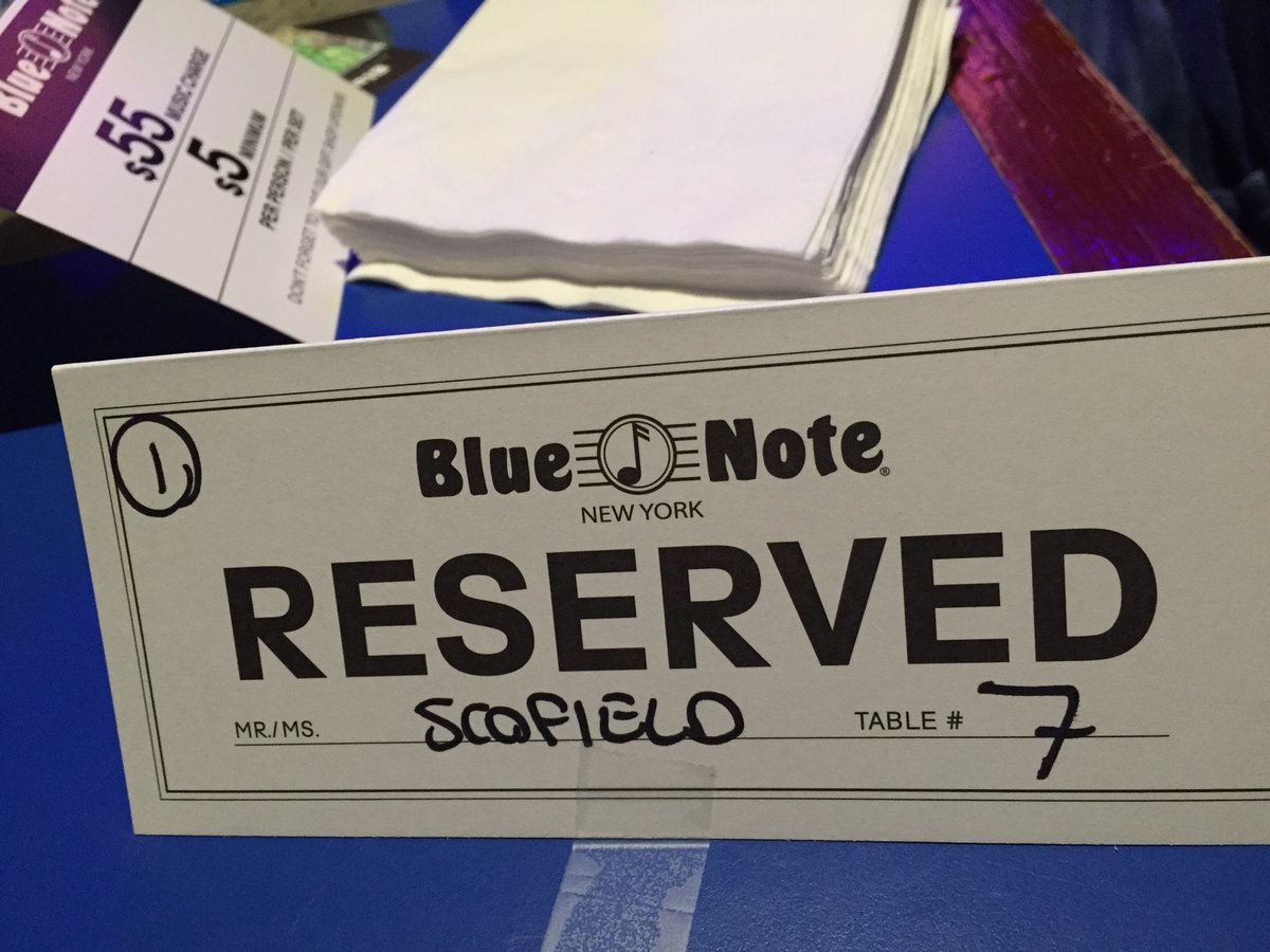 ThomasRyderNJ's tweet photo. Sat next to Scofield's wifey https://t.co/LVkalTIplk