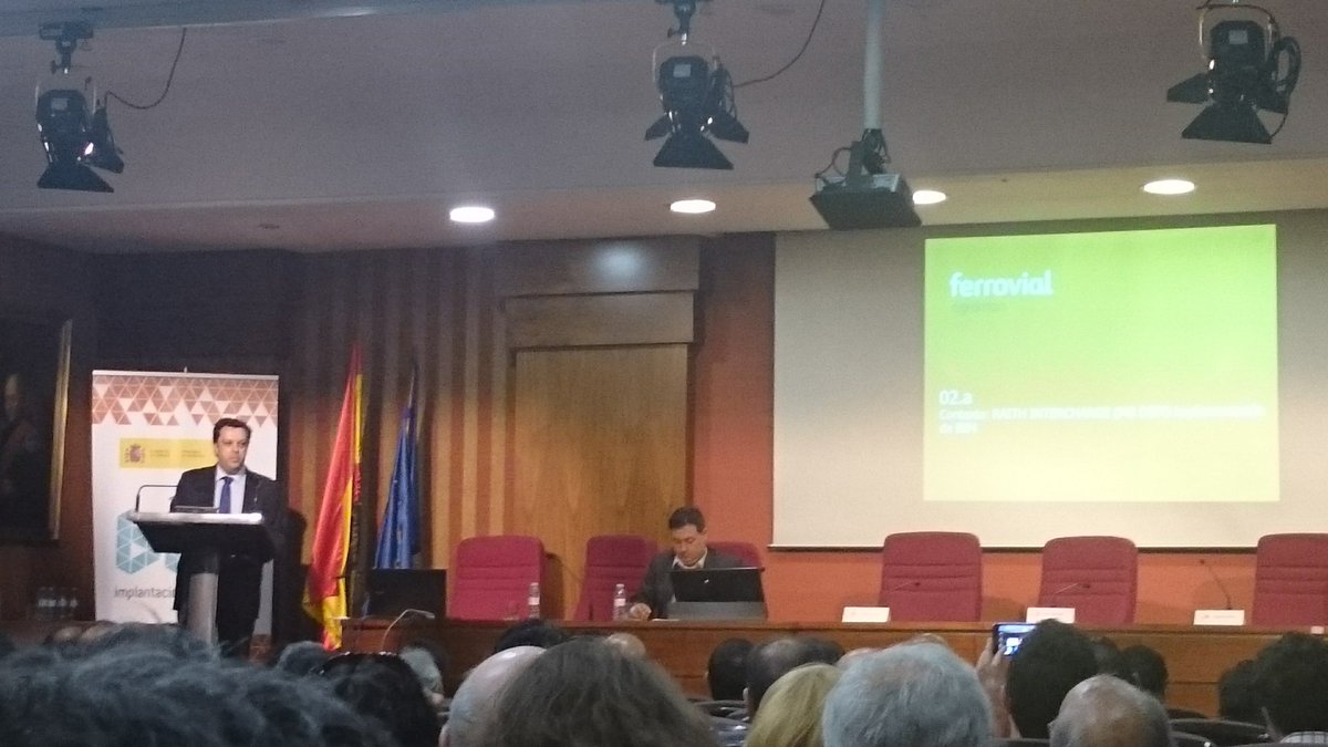 BimChannel's tweet photo. La importancia de crear requerimientos cuando el cliente no los ha indicado #BIMFuture16 @qbimgest @NorenaMartin https://t.co/h1MtO6Y6zc