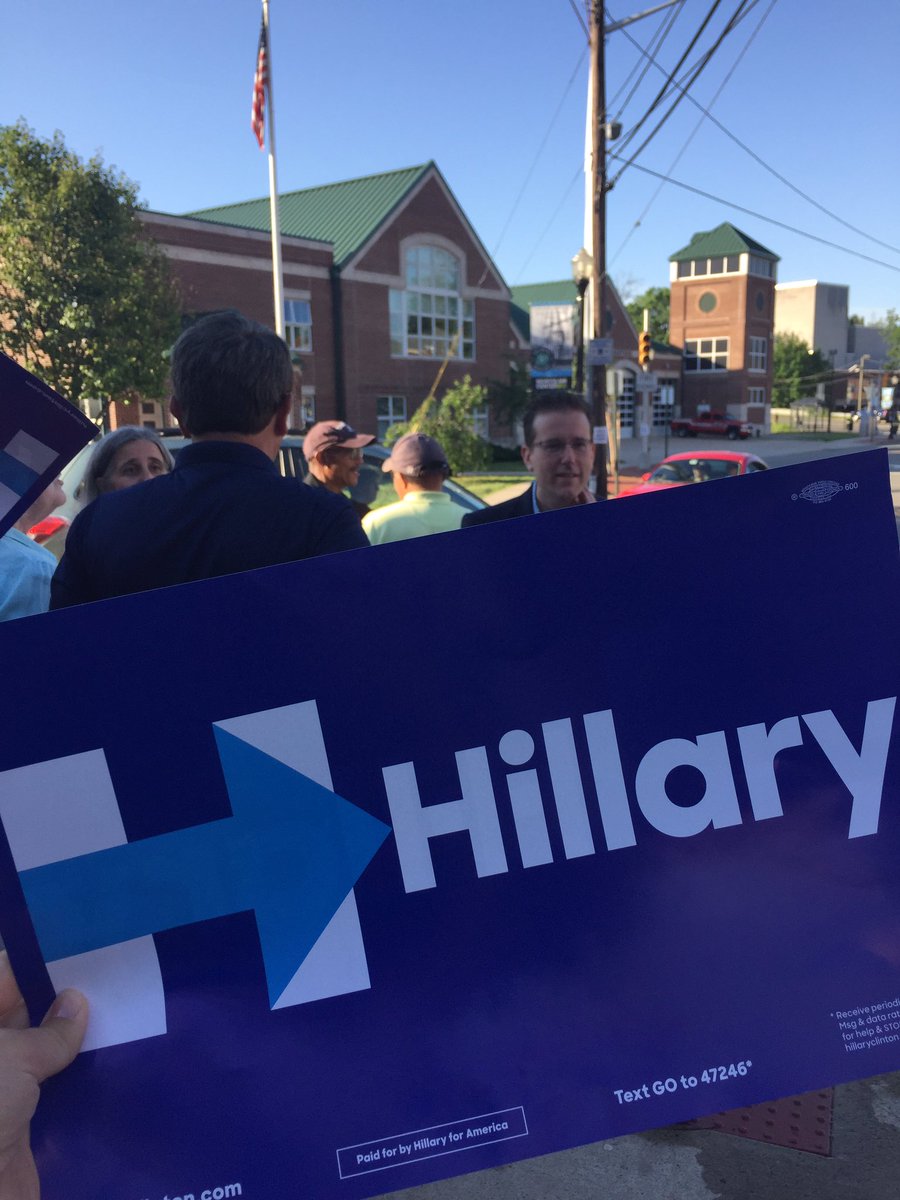ATaekoP's tweet photo. #NJPrimary #NJforHillary #ImWithHer https://t.co/EfbxLw3T7W