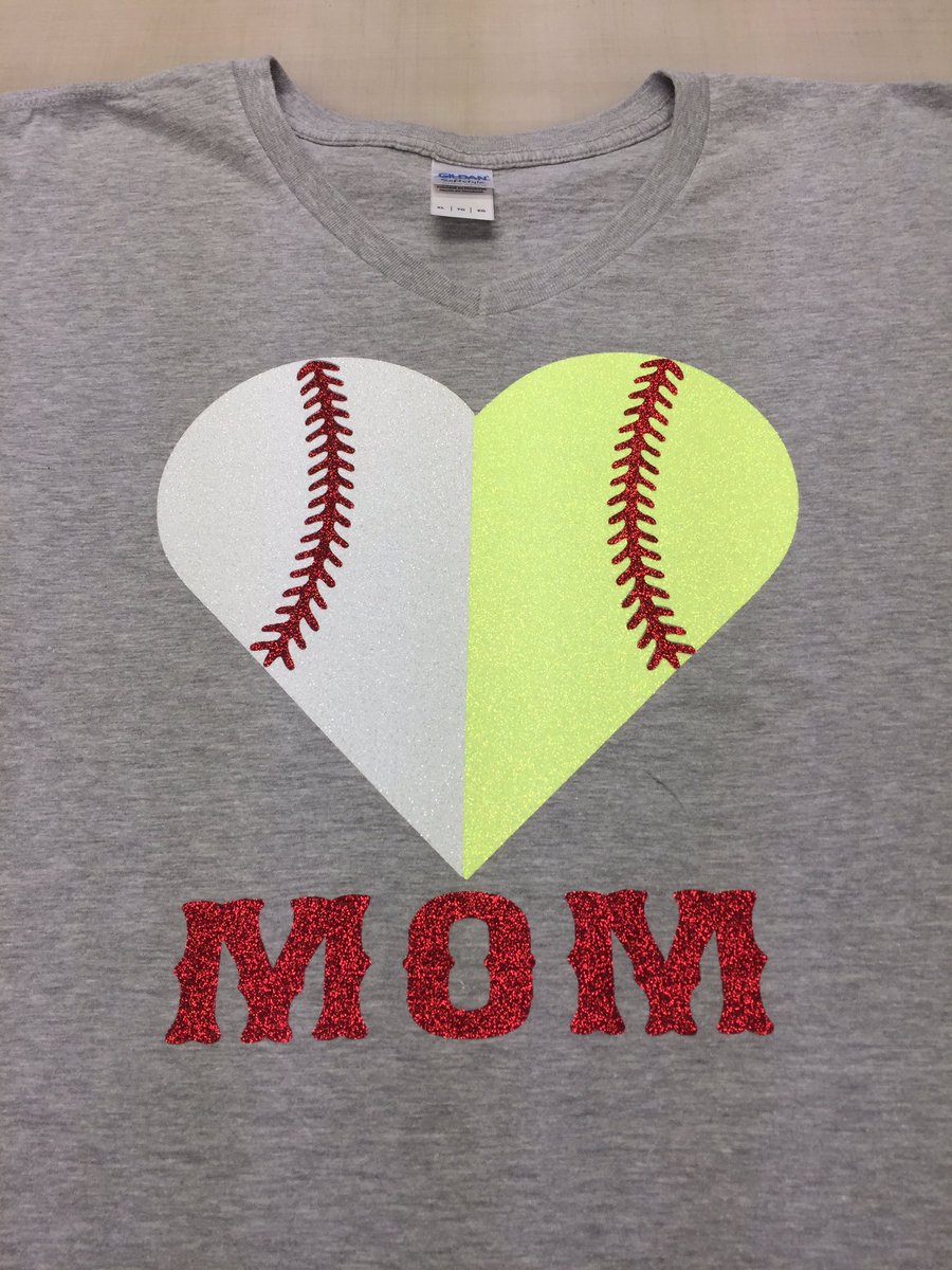 CkSignsPlus's tweet photo. Combo baseball and softball mom shirt in glitter. #baseballmom #softballmom #shirt #smallbusiness #cksigns https://t.co/159EseyMLk