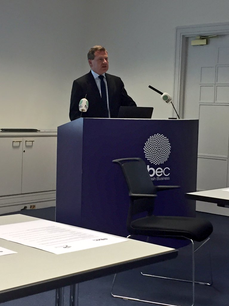 30percentclubIE's tweet photo. @ibec_irl Danny McCoy "There is a competitive advantage offered by gender balance" #30pcIE #IBEC #ExecSearchCode https://t.co/dvVJZoSqO2