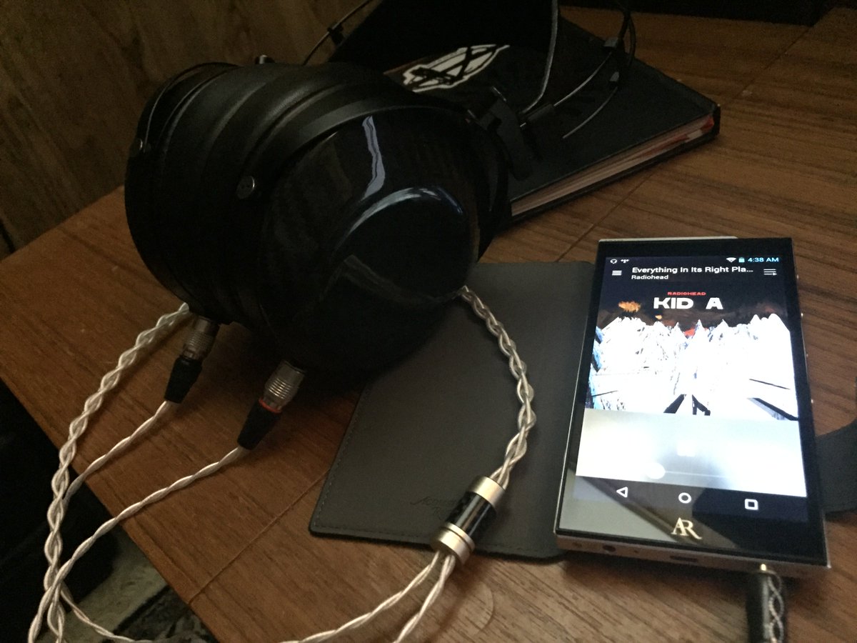 MikeMercer's tweet photo. @AR_HIFI AR-M2 DAP @dhc_audio Molecule elite silver 22 + My Beloved @mrspeakers ETHER-C - Diggin this combo!! https://t.co/3s7aB5NjSK