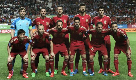 IllicitMonitor's tweet photo. Fake Spanish football kits seized in #France #SP #Couterfeit https://t.co/HGesB4aiYR @CustodianApps https://t.co/v90mPludIM