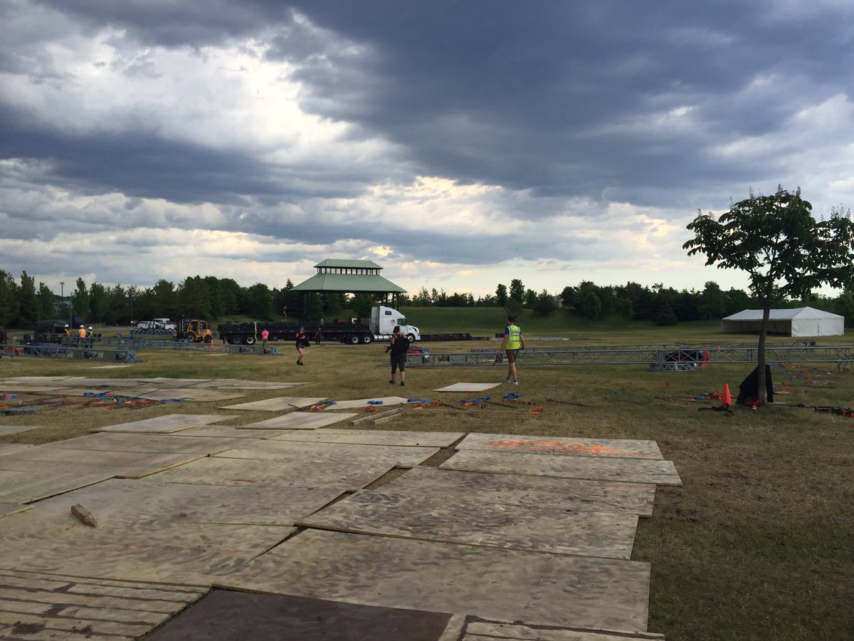 Varsity Tents tweet media