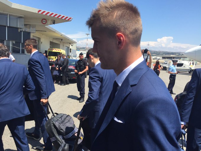 View image on Twitter