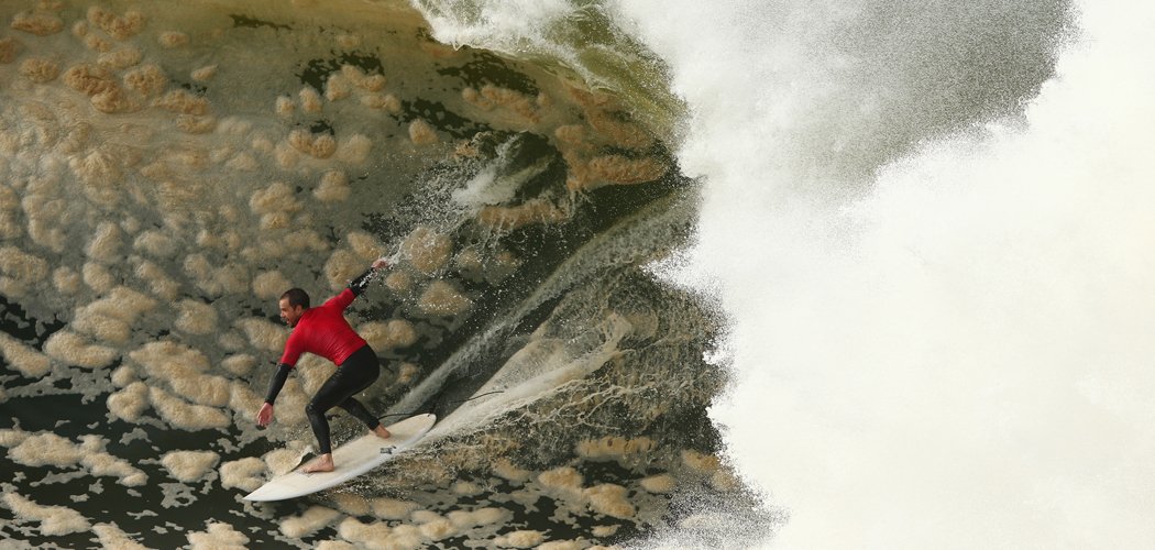 Telegraph Pictures Potd The Red Bull Cape Fear Surfing Event At Cape Solander In Sydney Australia Getty T Co Icmwyuumrt