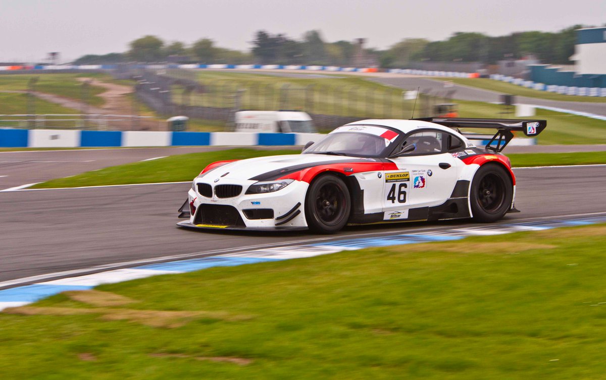 Looking swift ;) <a href="/RyanLindsay33/">Ryan Lindsay</a> <a href="/DoningtonParkUK/">Donington Park</a> <a href="/BritcarNews/">Britcar Endurance Championship</a>