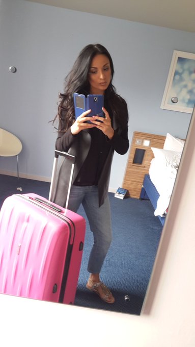 On my way to the airport https://t.co/Rj8FQg0yU9