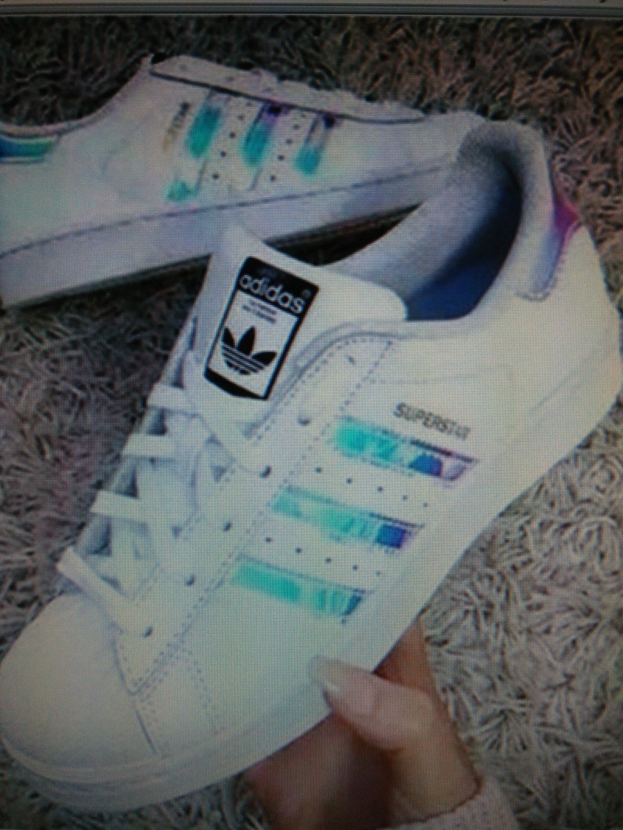 DavilopezPaez's tweet photo. Venta de zapatos , BAJADA DE PRECIOS.. PREGUNTEN POR MD O 634861290 https://t.co/GRlCCHBMwU