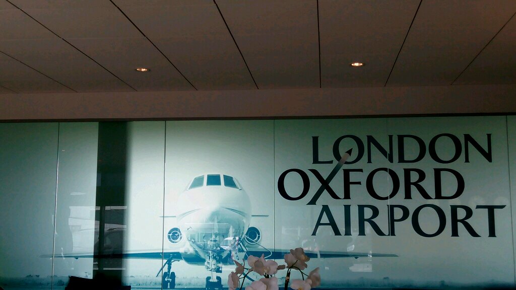 AviapagesCom's tweet photo. Visiting #LondonOxfordAirport #UKdevelopment #Aviapages #BizJet #FlightRouteCalculator https://t.co/W0yJ8nHHdi