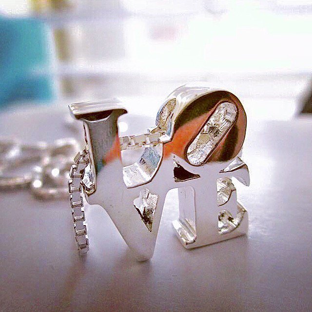 Lizidalena's tweet photo. Made in Philly Love Pendant@ https://t.co/YYDMc1CWCI #handmade #love #jewelry #philadelphia #phillylove #lizidalena https://t.co/gWmIWGmaBG