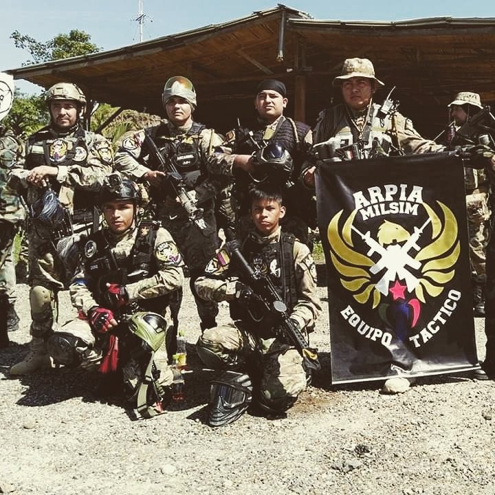 loganx3m's tweet photo. Arpía Equipo Táctico Milsim. Desde #leticia #amazonas en #operacionapocalipsis. Hurra. #milsim #paintball https://t.co/0PhKLVEMWa