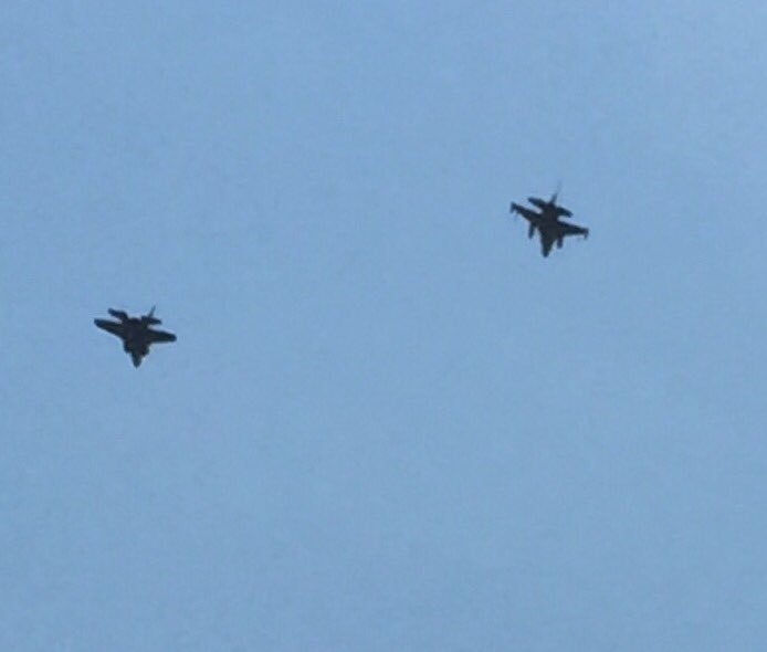 iphoneremco's tweet photo. F35 net over Soest. Fantastisch https://t.co/bqR5A0ixBH