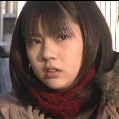 Fモノクロf 無理しない４３歳の関西人 A Twitter 仮面ライダー５５５ ファイズ ヒロイン 園田真理役 芳賀優里亜の当時と現在