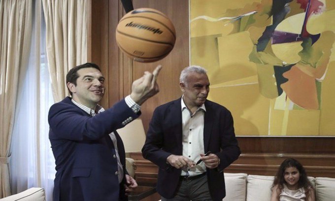 View image on Twitter