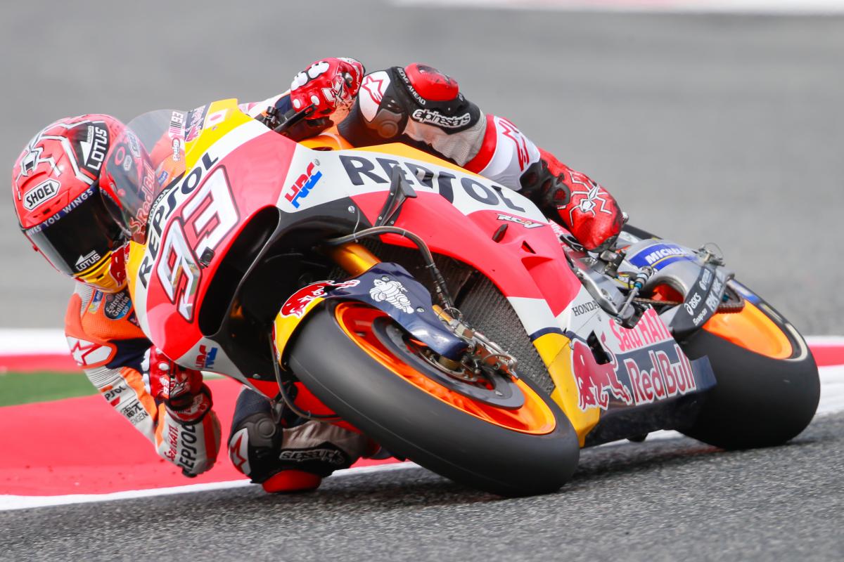 Seriously busy day for <a href="/marcmarquez93/">Marc Márquez</a> yesterday, testing a new chassis and electronics...
motogp.com/en/news/2016/0…