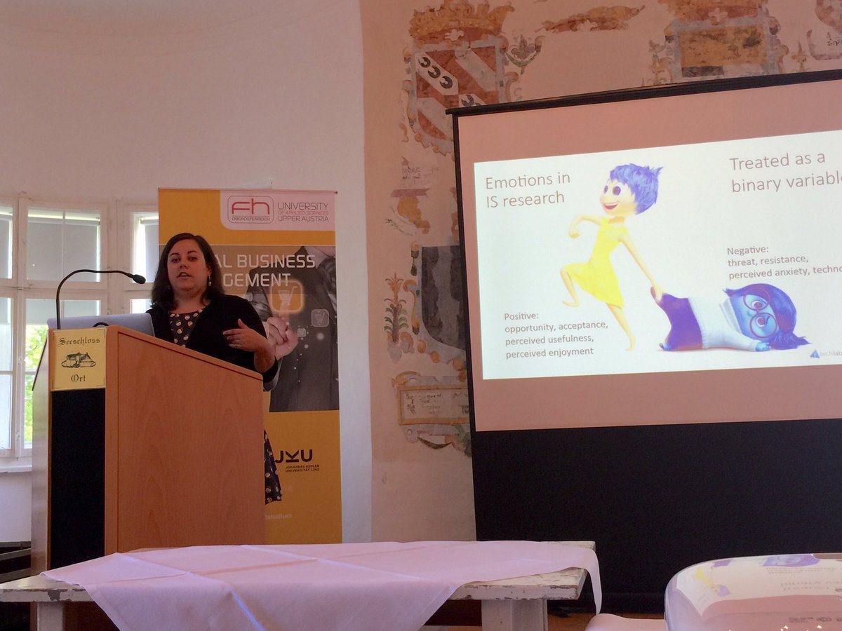 pierremleger's tweet photo. Dr Elise Labonte-Lemoyne from #tech3lab on measuring technological ambivalence in #NeuroIS https://t.co/j1y7UaHezB
