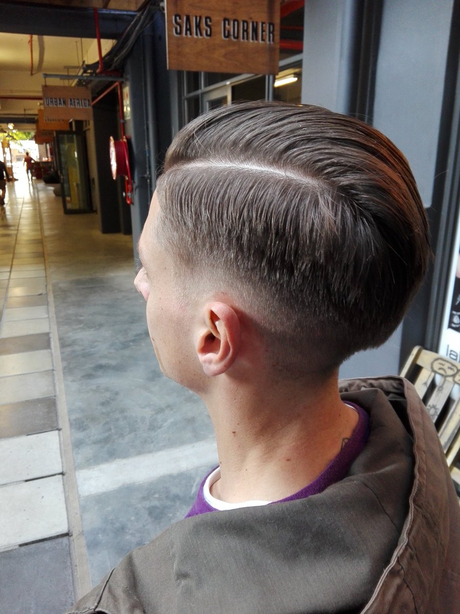 MasonFadeBarber's tweet photo. Another fresh cut on JP today.
#TheMasonFade #RedRumCultureClub #GetItRight #barberlife #barber https://t.co/cnWpHVG1pj