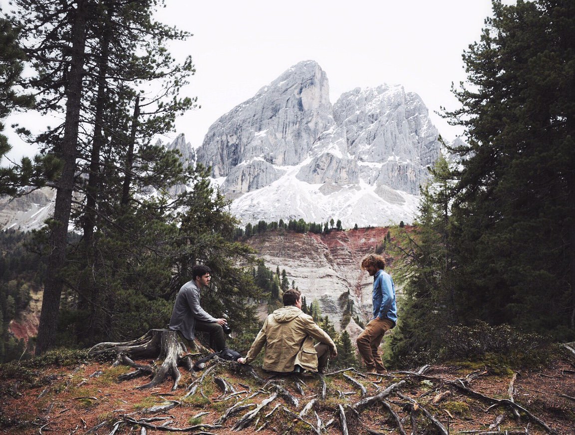 frenchfolks's tweet photo. Currently in Dolomites, picture by @julienbuchowski @DolomitSuperski @DolomiteMtns @dolomitest #frenchfolks https://t.co/4NFcwsFDra