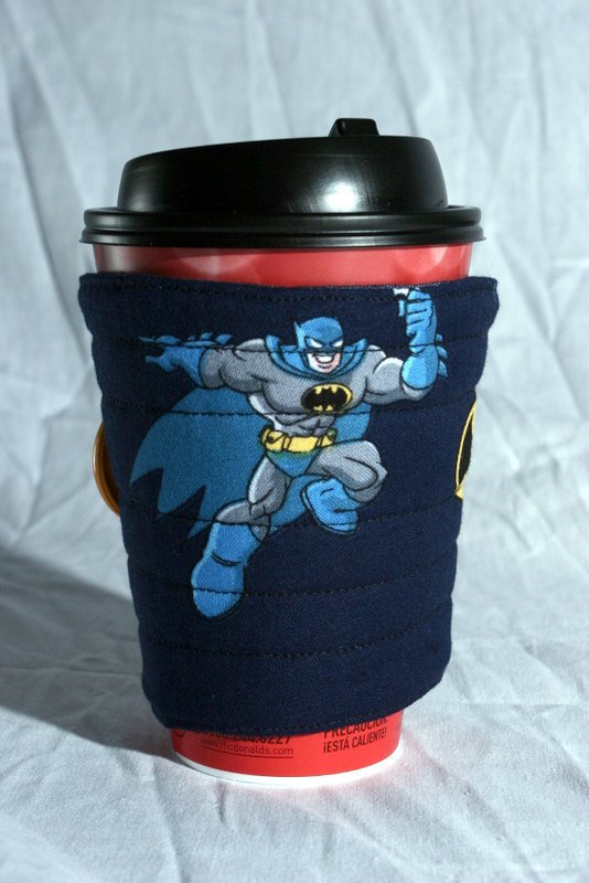 chocodogstudio's tweet photo. Batman, super hero cup cozy, coffee cup sleeve cosy, fabric, quilted,β¦ https://t.co/HgDOAISeYf #shopetsy #CoffeeCuff https://t.co/91DmiLEM6K