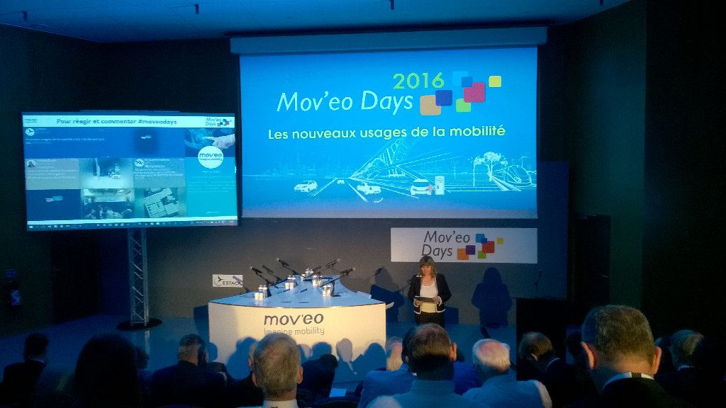 Pronergy's tweet photo. Un amphi plein d'énergie @Estaca_twit pour les #MoveoDays https://t.co/n2vLRaxlDc