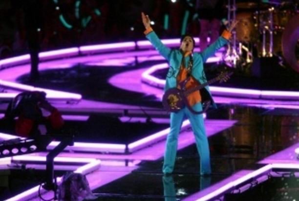 It's #PrinceDay in Minnesota on what would've been the icon's 58th birthday. bit.ly/1YcLYtx https://t.co/CYY4DmovWO