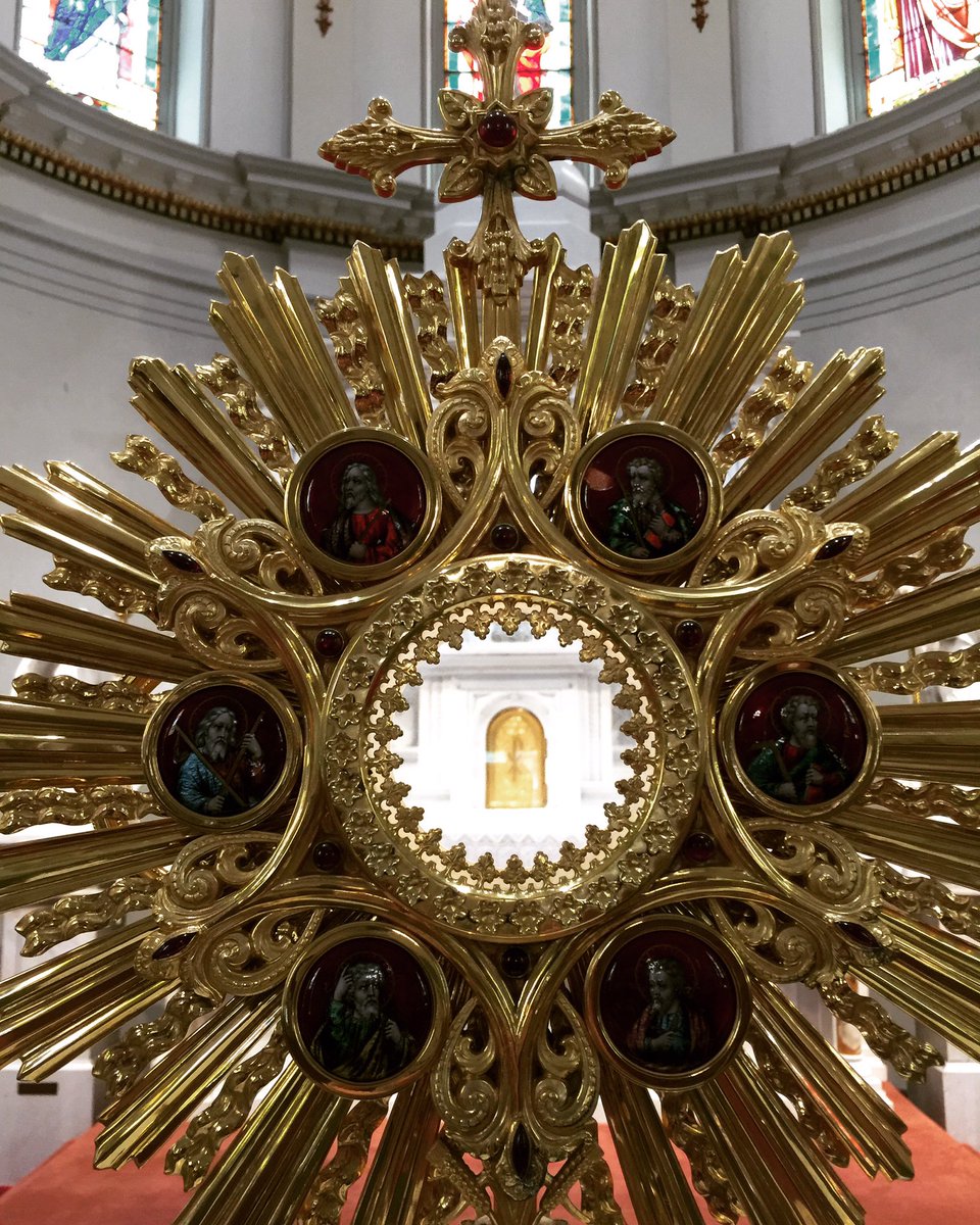 Joeinblack's tweet photo. Talked to The Boss. He said to pray to see the world &amp; yourself through His eyes of love. https://t.co/ZEFlChs8G5