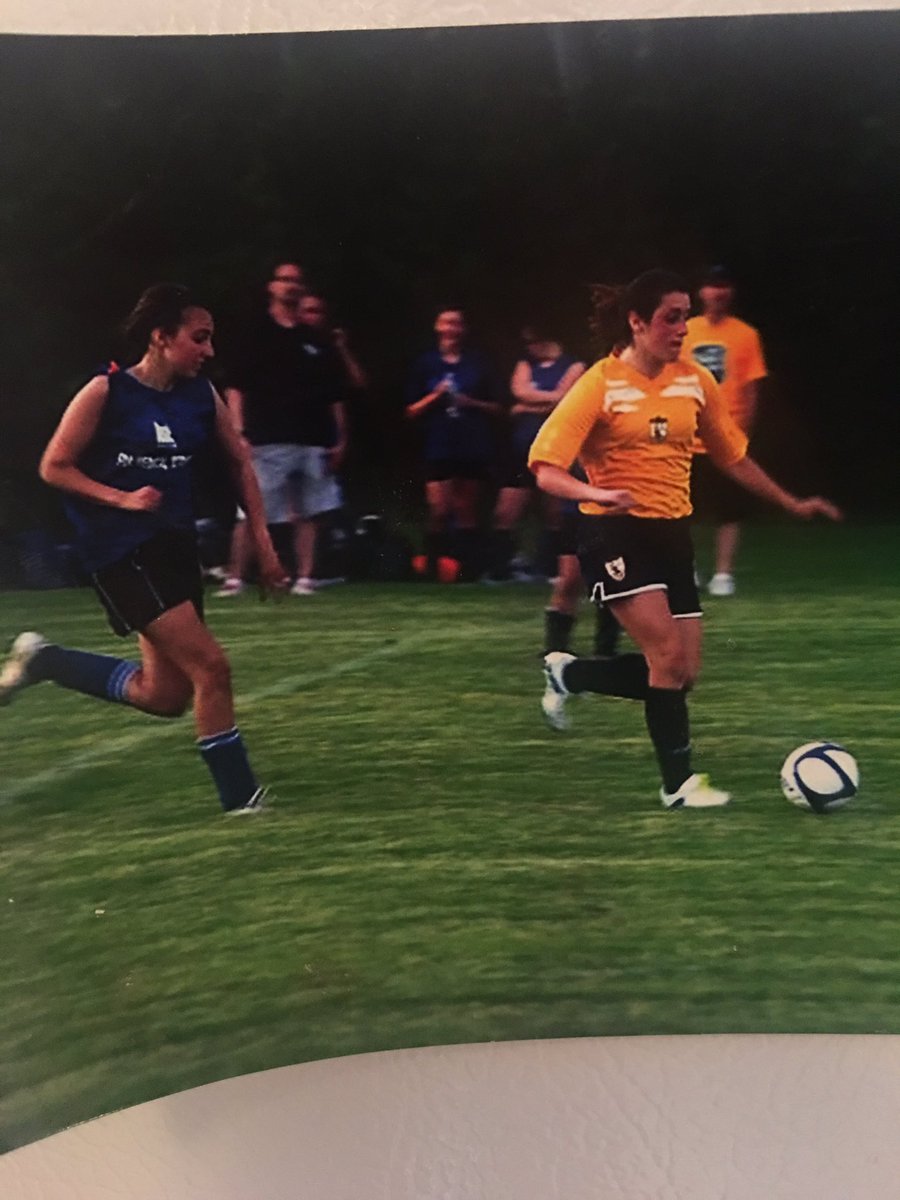 Sydney Rose tweet media