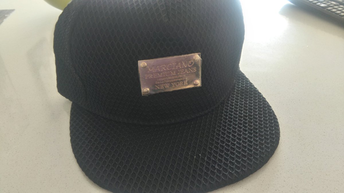 CamilaKexiit's tweet photo. Hermoso gorro NUEVO a solo $ 12.000 RT @Tus_Retweet @Outlet_sin_iva @don__datos @chile_ventas https://t.co/z1t3D323x7