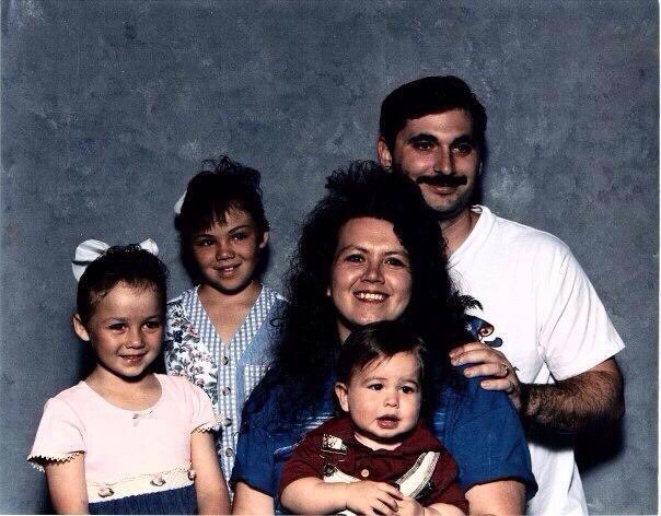 DarienRoberts's tweet photo. This morning I lost the most amazing woman in the world! I love you so much mom! Rest easy momma! ❤️ https://t.co/3ojqO65jit