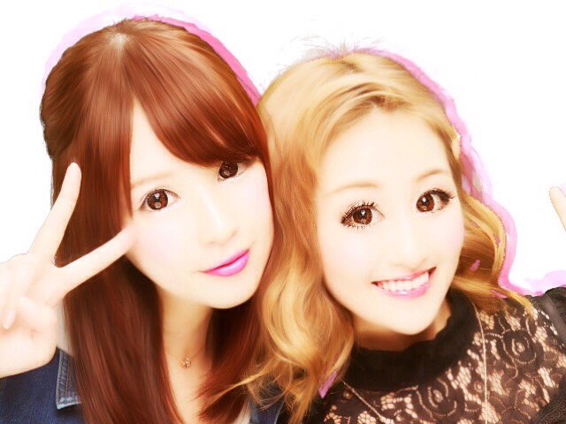 田辺麗圭 りかっち No Twitter 今日久しぶりのオフで懐かしい友と再会 まさかの2年ぶり ずっとギャルだったイメージでいたから待ち合わせの時 一瞬誰だかわからなかった 変わりすぎ 爆笑 大人になりましたね 久しぶりにプリクラ撮ったら肌