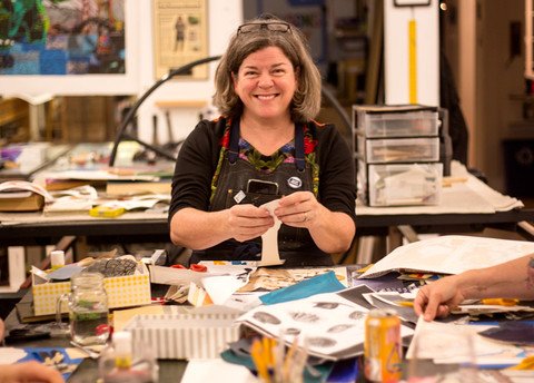 We've got a couple spots next in our *brand new* collage class this Thursday! LOTS of fun >> ow.ly/jHdp3010K21