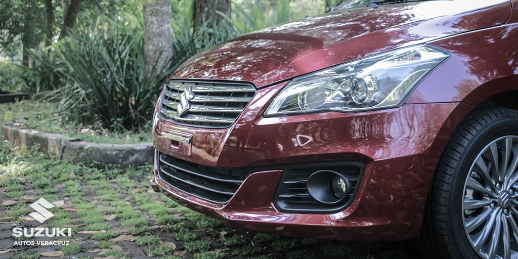 SuzukiAutosXa's tweet photo. Los faros de #Ciaz con lupas de alta proyección  te #garantiza una luminosidad mayor al conducir. https://t.co/rJr45eGLZD