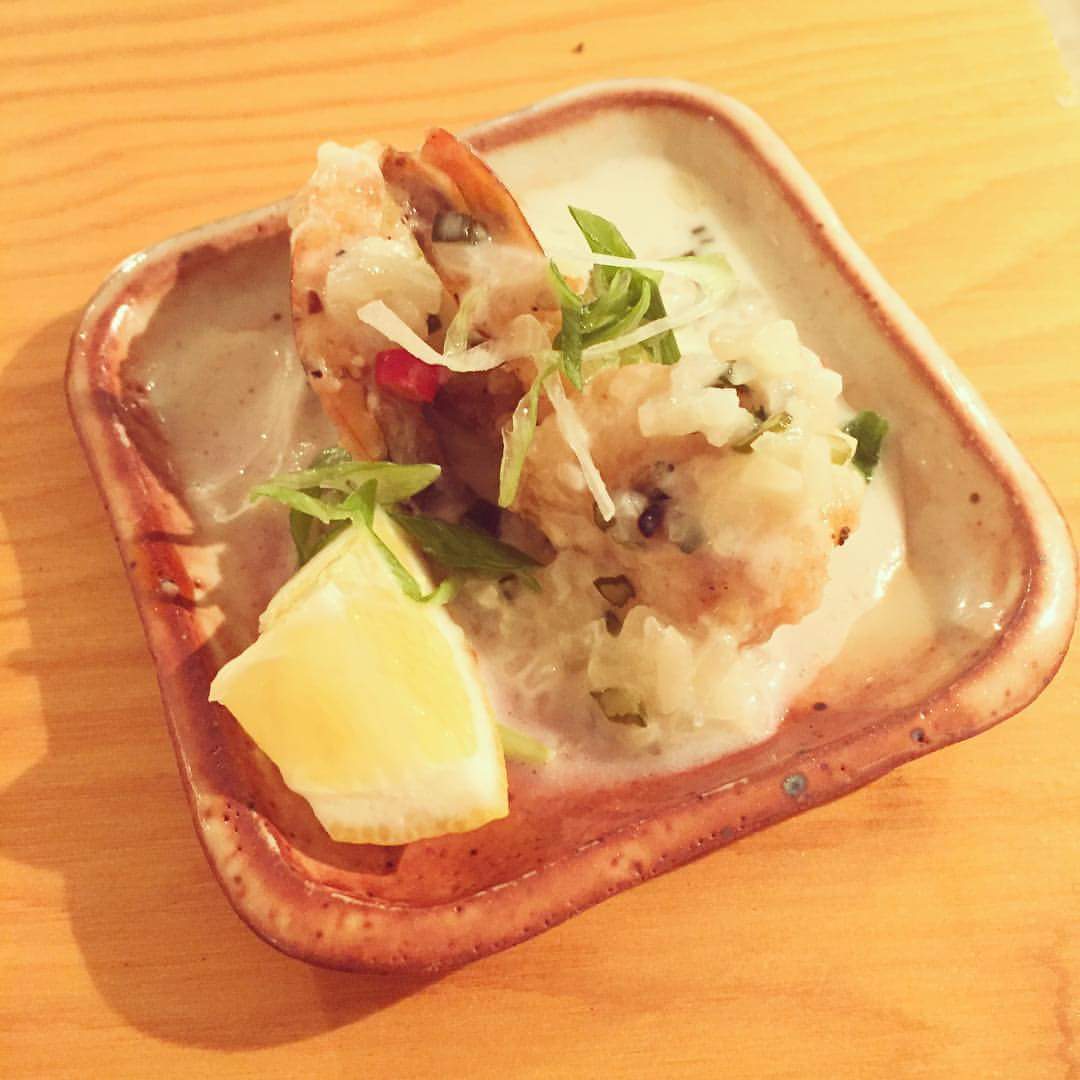 HawaiiBarTO's tweet photo. Sneak peek of 1 of the dishes @HawaiiBarTO this Sat June 11th beginning at 6pm. #Hawaiian Style Garlic Shrimp. Yummy https://t.co/1qRKGrhPZ7
