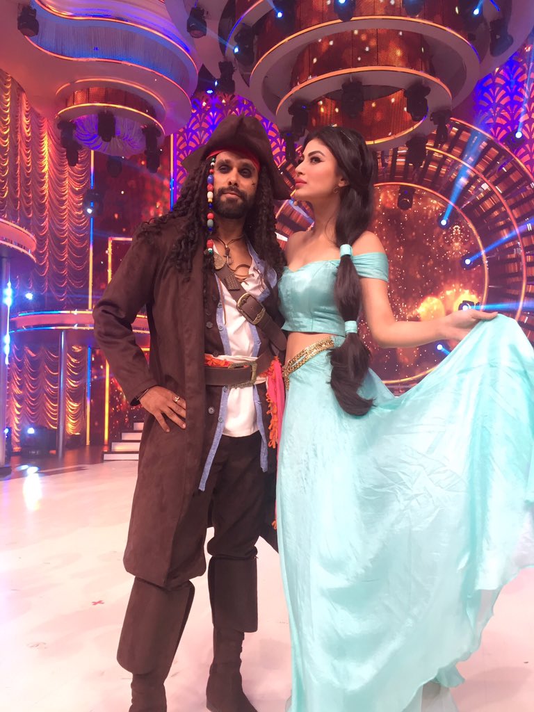 Mouni Roy,hot,pic,latest,image,picture,photos,So You Think You Can dance,Jasmine,&TV,And TV,Captain Jack Sparrow
