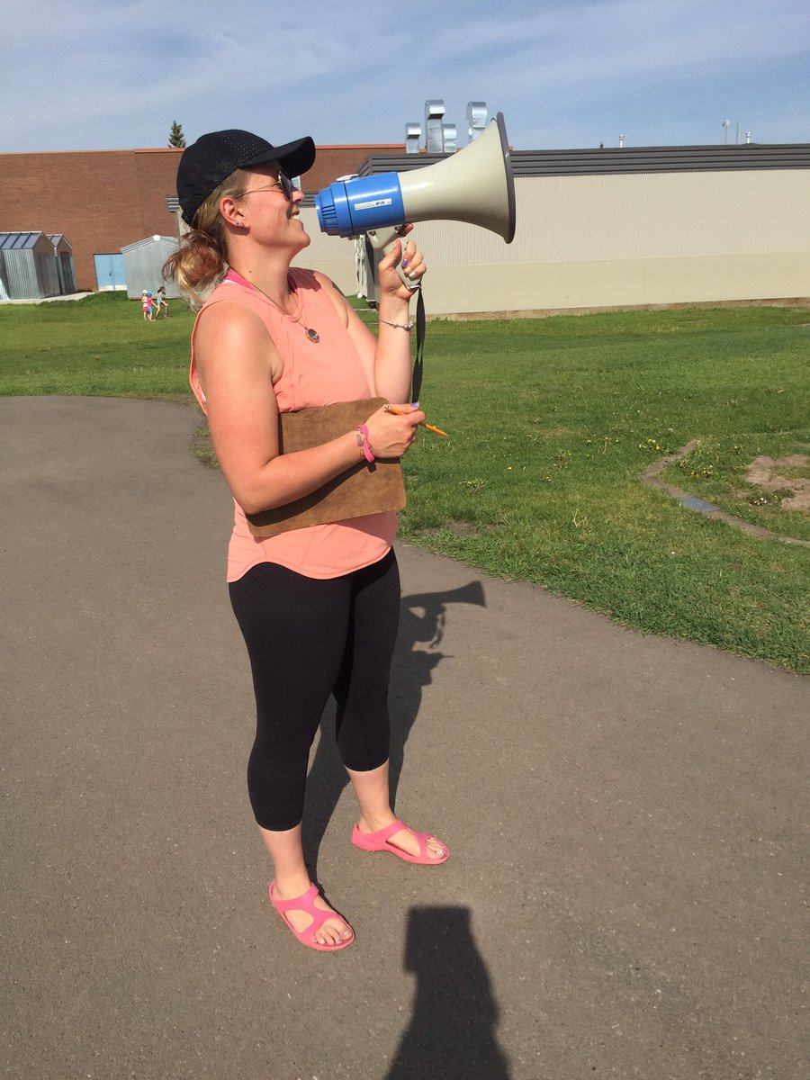 manfay8's tweet image. @_StBens Coach McNair gets the teams motivated!  #olympictheme @STARCatholic